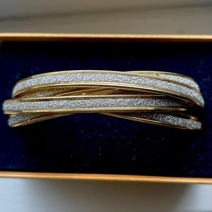 Layered gold glitter bangle